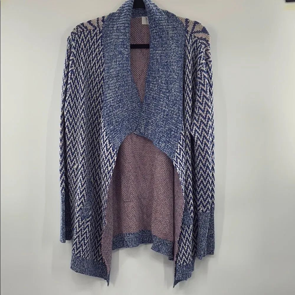 3for$20 Krush Blue and Pink Cardigan Sweater with Zigzag Pattern NWOT s: Large